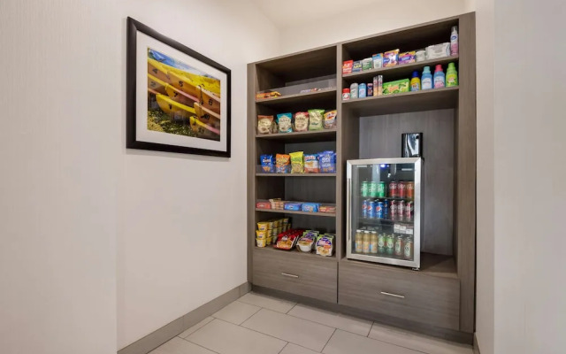 Best Western NSU Inn