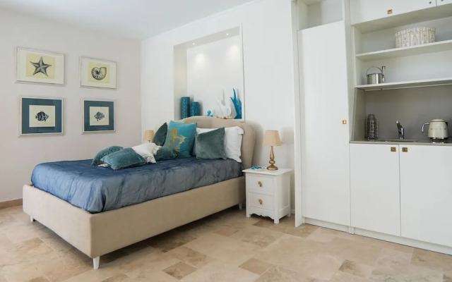 Marina Homes Deluxe 1