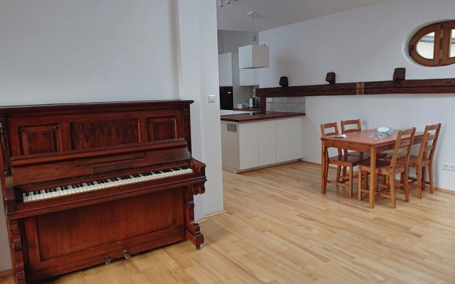 OK MAIN SQUARE Apartments