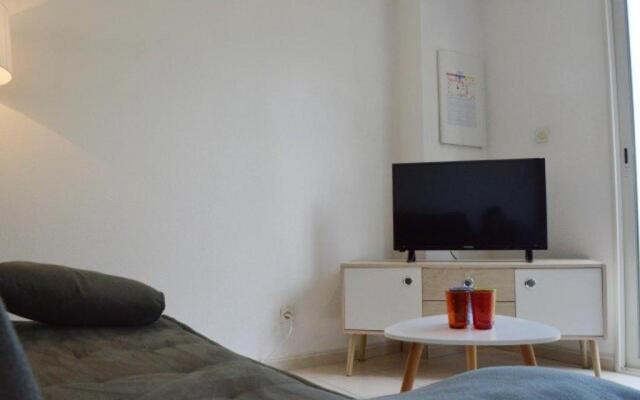 Appartement Narbonne, 2 pièces, 5 personnes - FR-1-229B-711