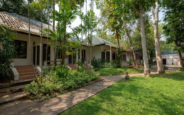 Comsaed River Kwai Resort