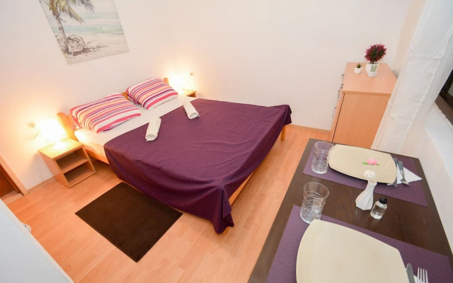 Apartments Risan Center