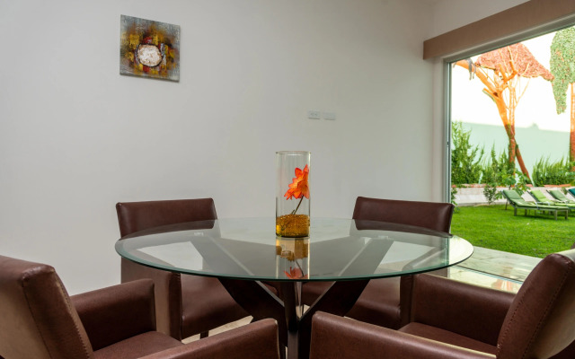 Hotel Playa Encantada