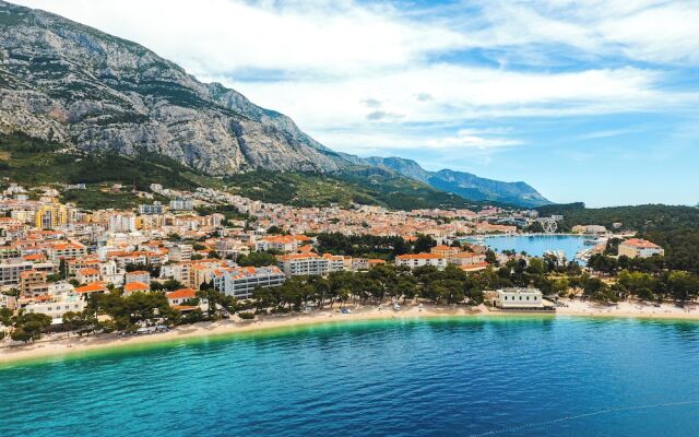 Luxury Penthouse Apt on beach Makarska