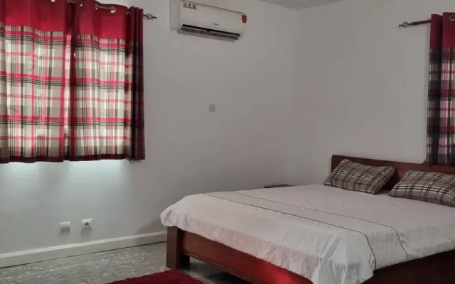 Beautiful Villa With Swimming Pool in Assinie