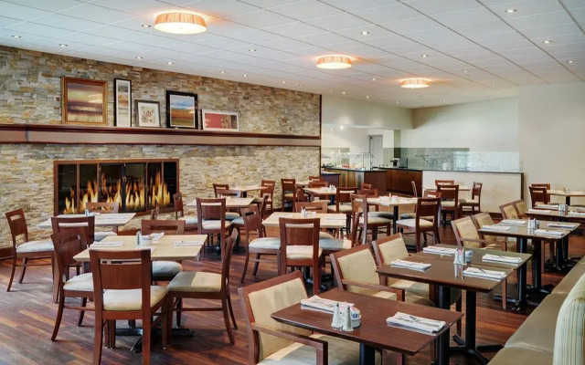 Allure Hotel & Conference Centre, Ascend Hotel Collection