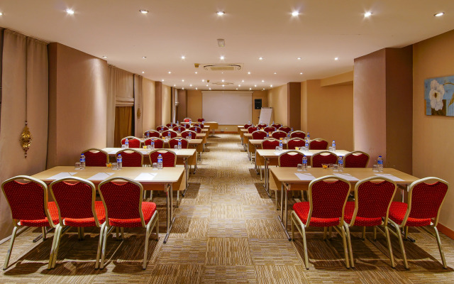 Limak Limra Hotel & Resort
