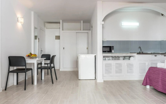 Apartamentos Orosol 2 by Typic Hotels
