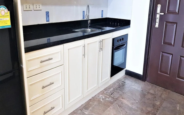 View Talay 8 Superb sea View Studio Apartment Pattaya