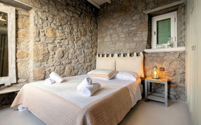 Seaview Villa Galanos at Kalafatis Beach