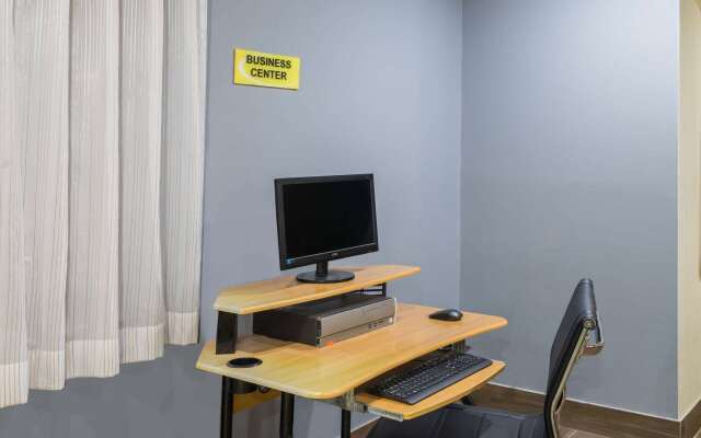 Super 8 by Wyndham Munfordville KY