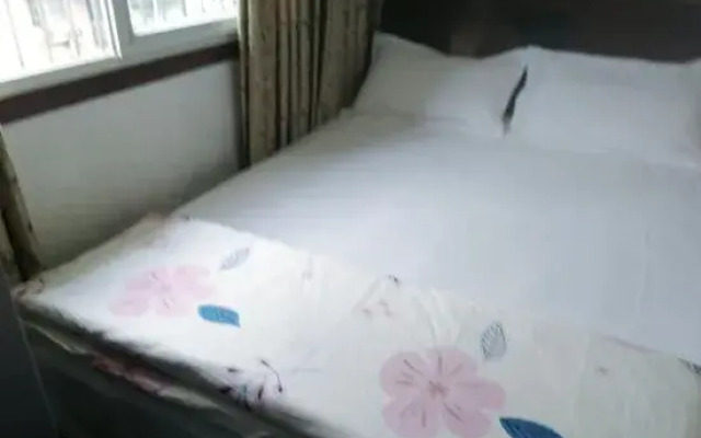 Chongqing Shijia Apartment