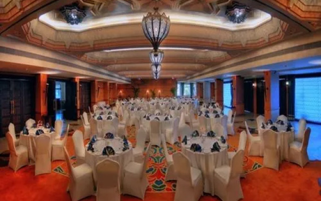 Orient Taj by OYO Rooms