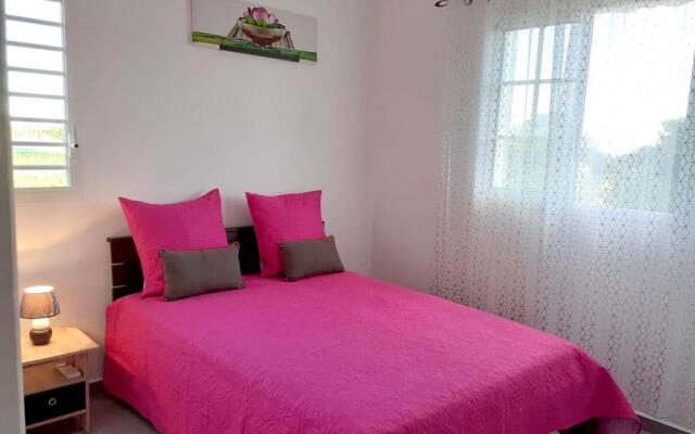 Villa with 3 Bedrooms in Saint-François, with Wonderful Sea View, Private Pool, Enclosed Garden