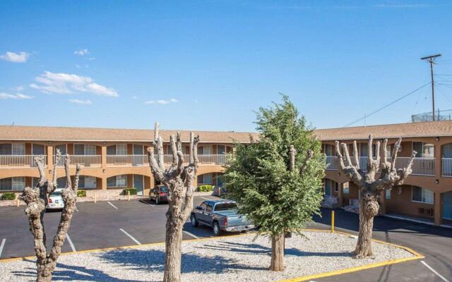 Econo Lodge On Historic Route 66