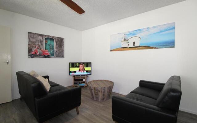 Main Break 1, 1 Main Street,