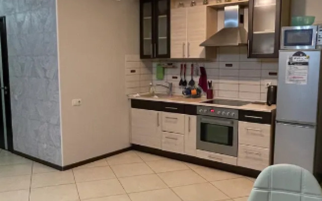 Апартаменты на проспекте Октября 128/3