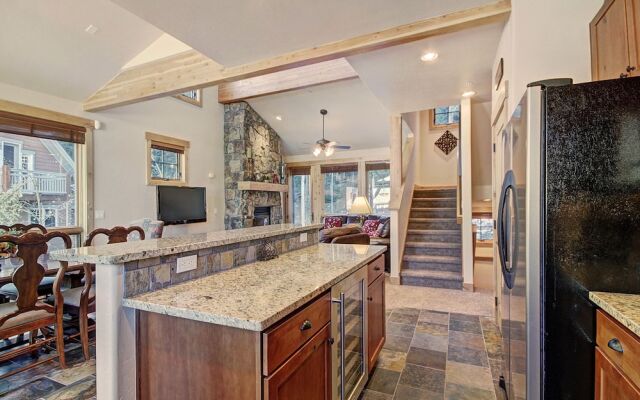 6508 Settlers Creek Townhomes