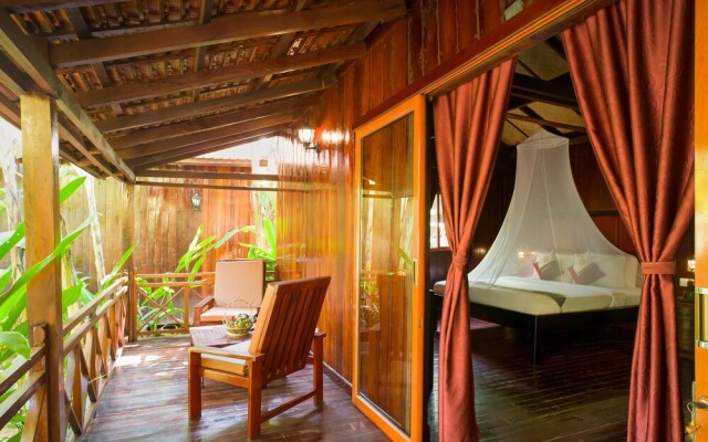 Floating Khmer Village Resort