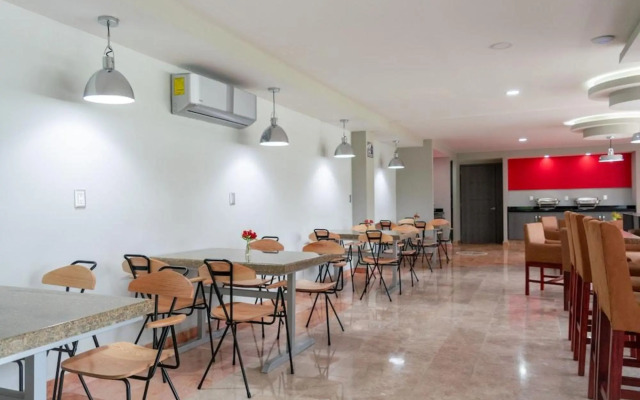Hotel 5 Inn Plus