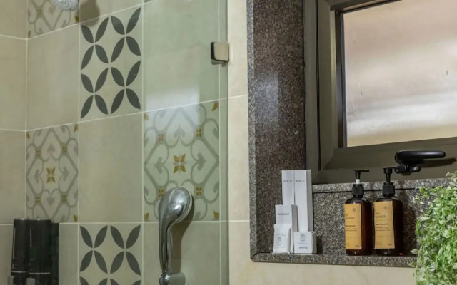 1BR w Pool Sauna Near Calangute Baga Beach