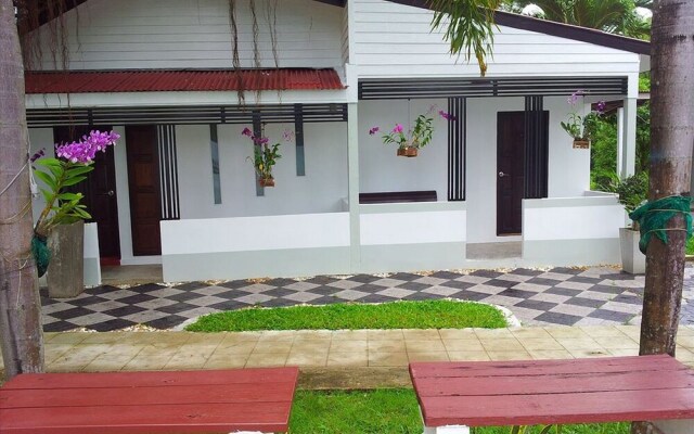 Barntalaepu resort