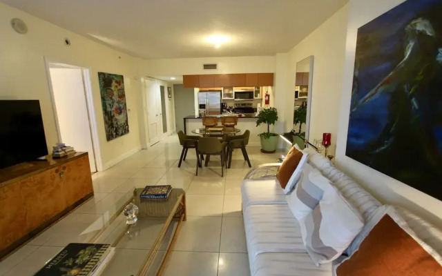 Opera Tower By Suarez Vacation Rentals
