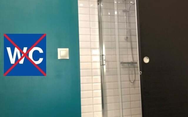 Aux Belles Vacances- Adult Only