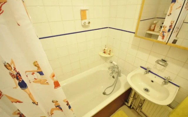Old Nichol Guest Apartment