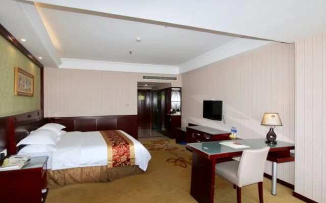 Vienna Hotel Zhejiang Haining Yancang Branch