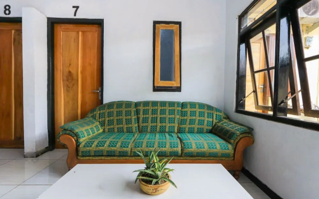 OYO 2497 Pesona Guest House