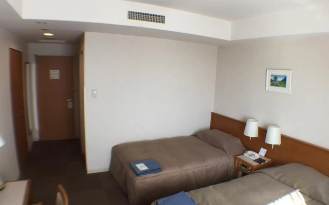 Hotel Okhotsk Palace