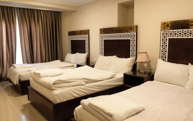 Pyramids View Studios