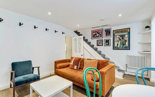 Clapham Oasis: 1 Bedroom, Sauna, Garden Retreat