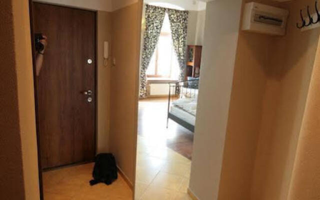 Solny Square Aparthotel