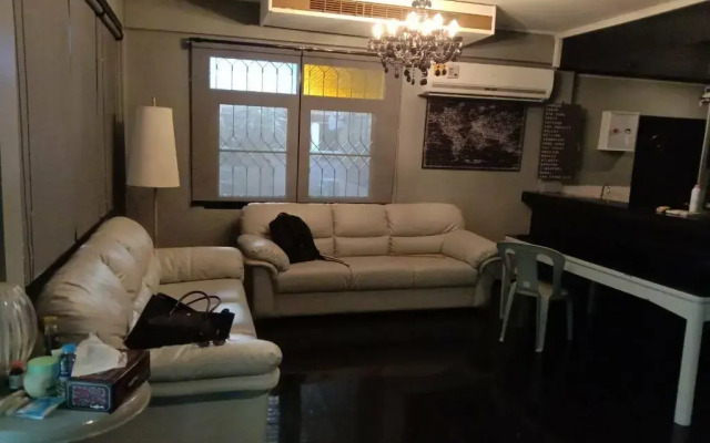 OYO 857 42 Loft Bed and Breakfast