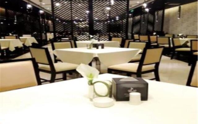 Fenghuang Yuting Hotel