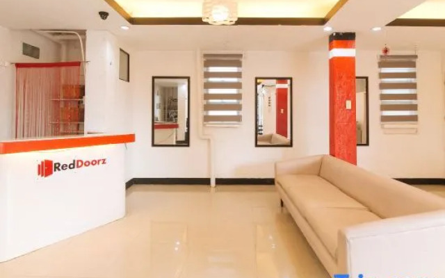 RedDoorz Shukran Rentals OPC Pampanga