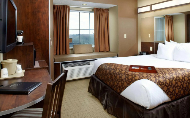 Microtel Inn & Suites by Wyndham St Clairsville/Wheeling