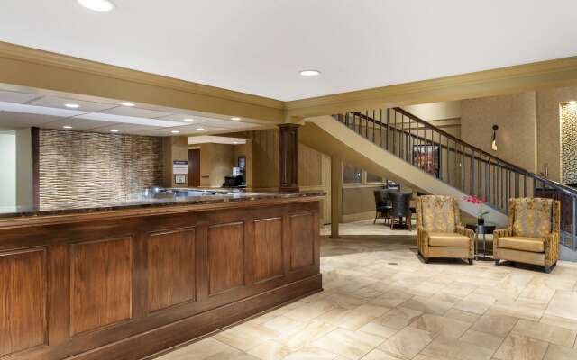 Best Western Plus Ramkota Hotel