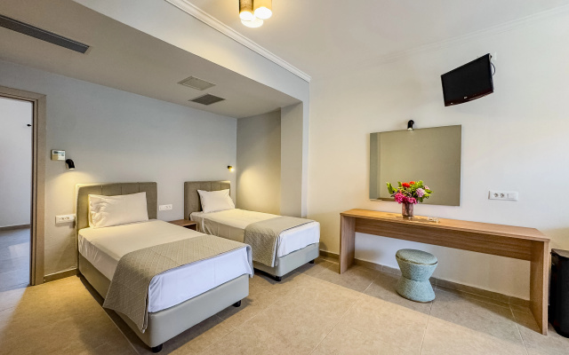 Athina Apartments