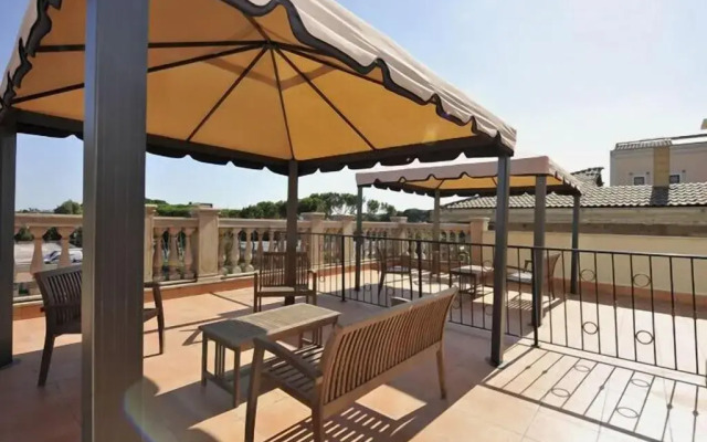 Aurelius Art Gallery Hotel