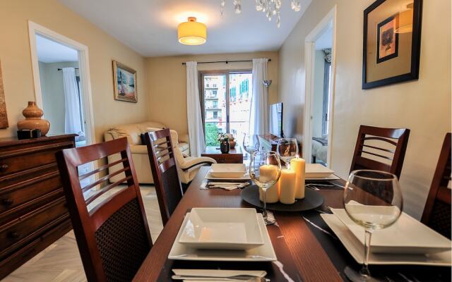 Sitito Plaza Flores Apartment