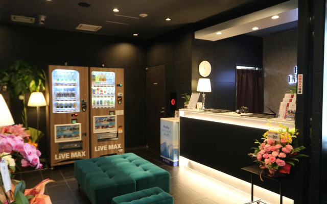 Hotel Livemax Takadano Baba Station Square
