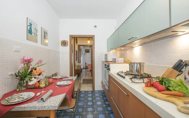 Elena Apartment