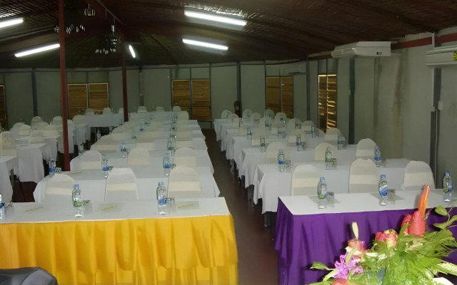 Avartarn Miracles Hotel