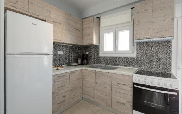 Bright Spacious Two-Bedroom Apartment