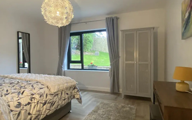 Copperview Apartment