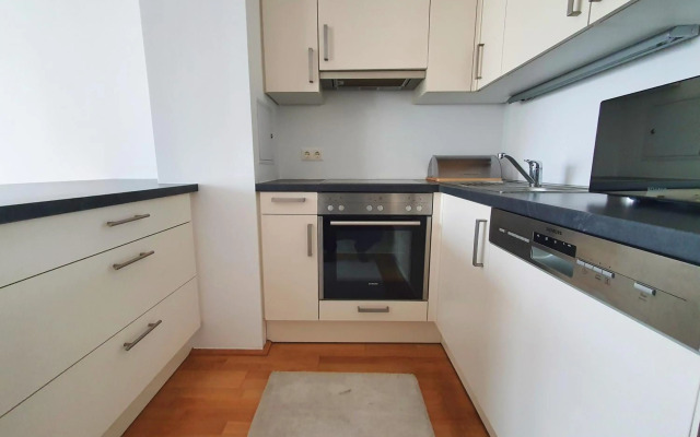 Near Lake Spacious & Furnished Beautiful Apartment