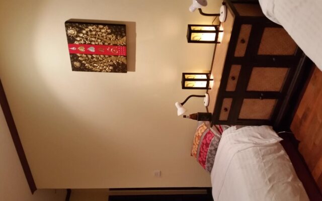 Pai Poshtel